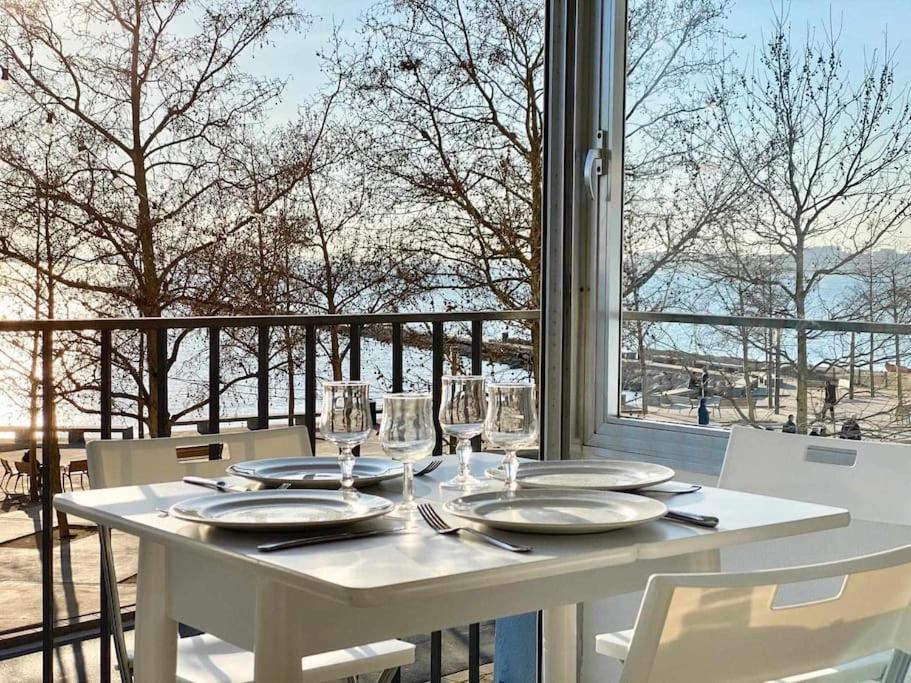 Estudio Frente Al Mar En Roses Con Vistas Luaran gambar